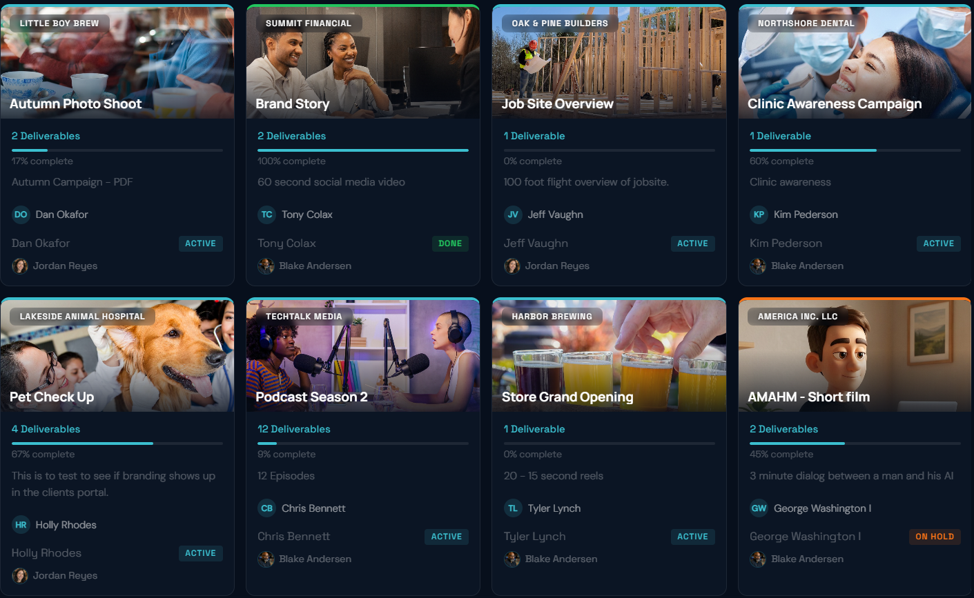 A client's project page in Projunity, showing deliverables with their type, version and status.